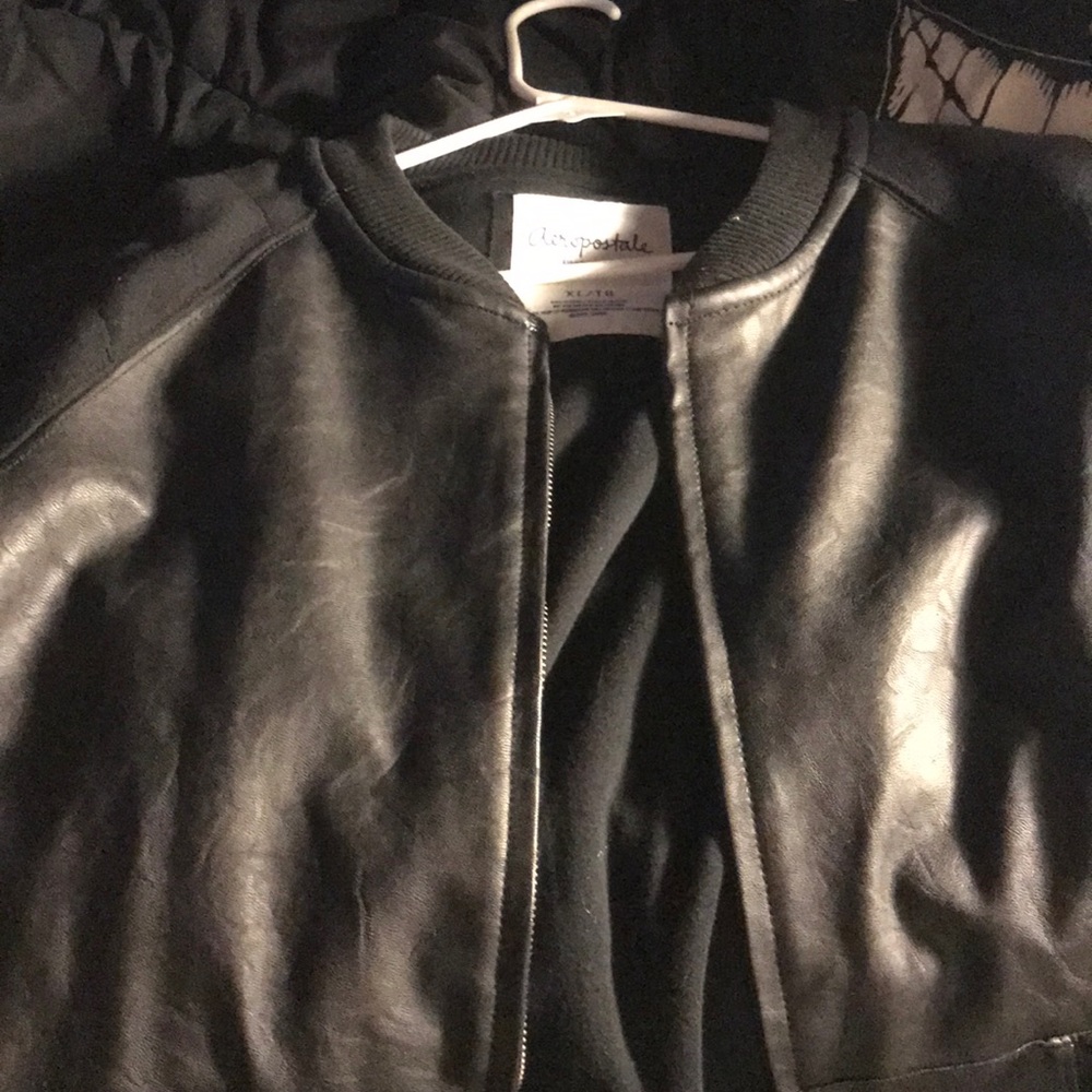 Leather look from cotton back and sleeve jacket